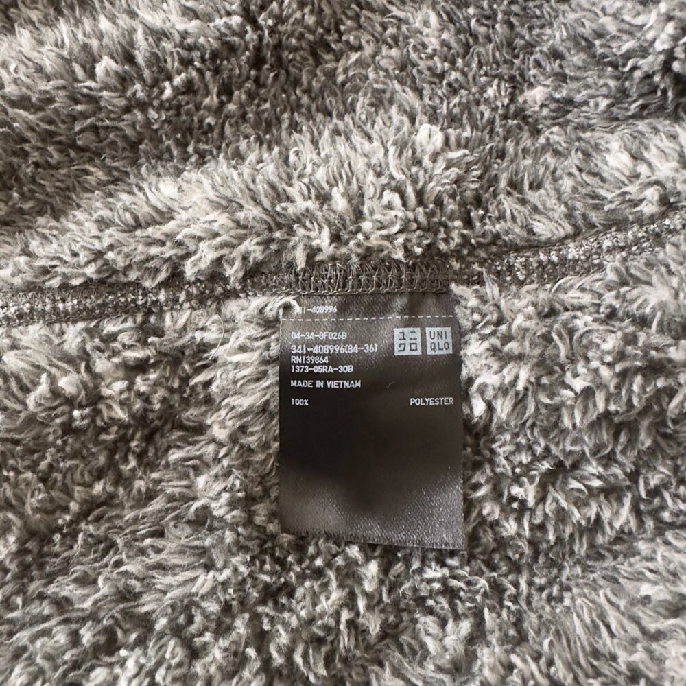 UNIQLO Gray Fleece Jacket Men Size Medium - Picture 8 of 10